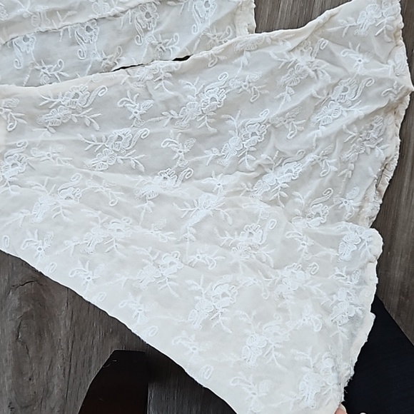 Flowy top Bundle Top Shop Guess - Picture 5 of 5